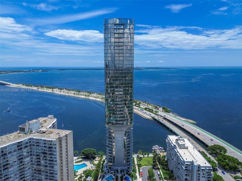 En Venta: $10,000,000 (5 camas, 5 baños, 4725 Pies cuadrados)