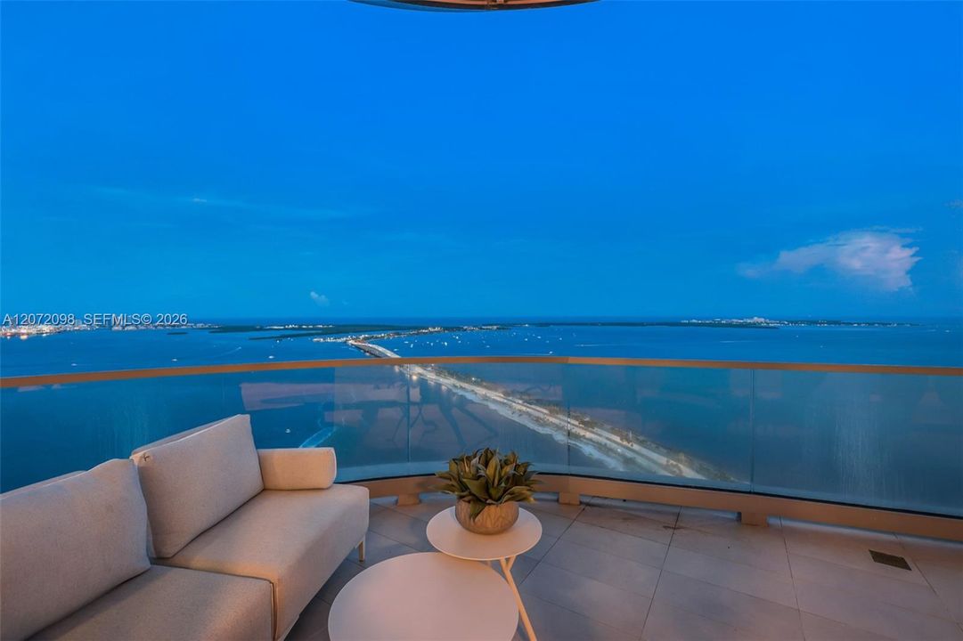 En Venta: $10,000,000 (5 camas, 5 baños, 4725 Pies cuadrados)