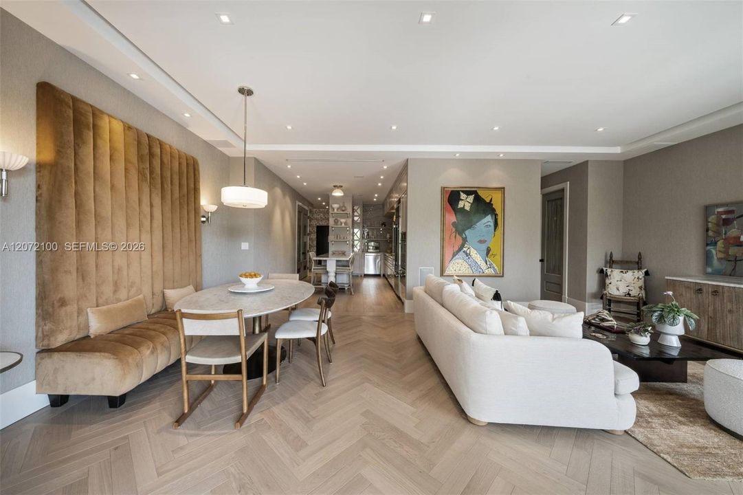 For Sale: $1,985,000 (3 beds, 2 baths, 1587 Square Feet)