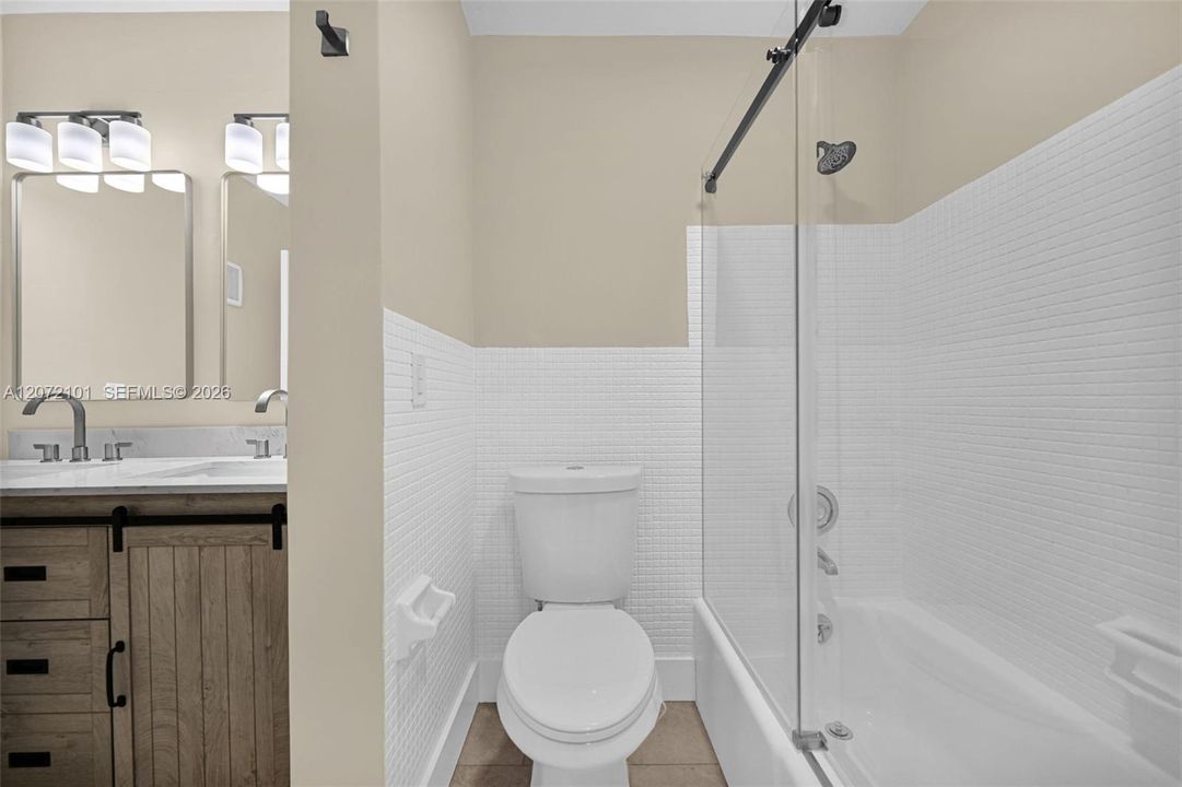 En Venta: $175,000 (2 camas, 1 baños, 935 Pies cuadrados)