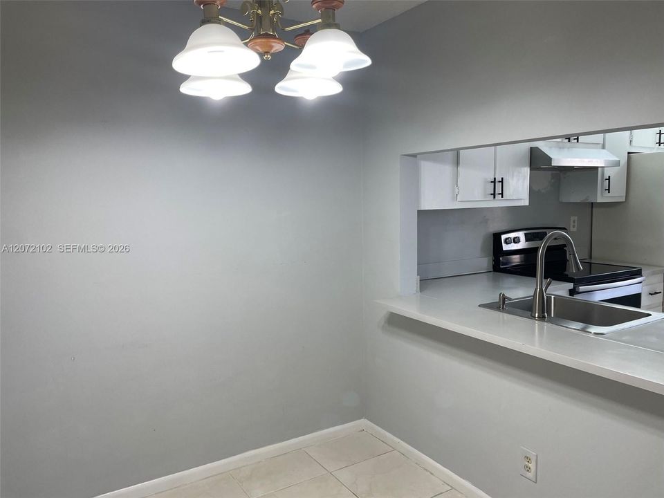 PAST THRU FROM KITCHEN