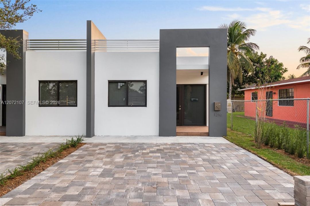 For Sale: $975,000 (0 beds, 0 baths, 1810 Square Feet)