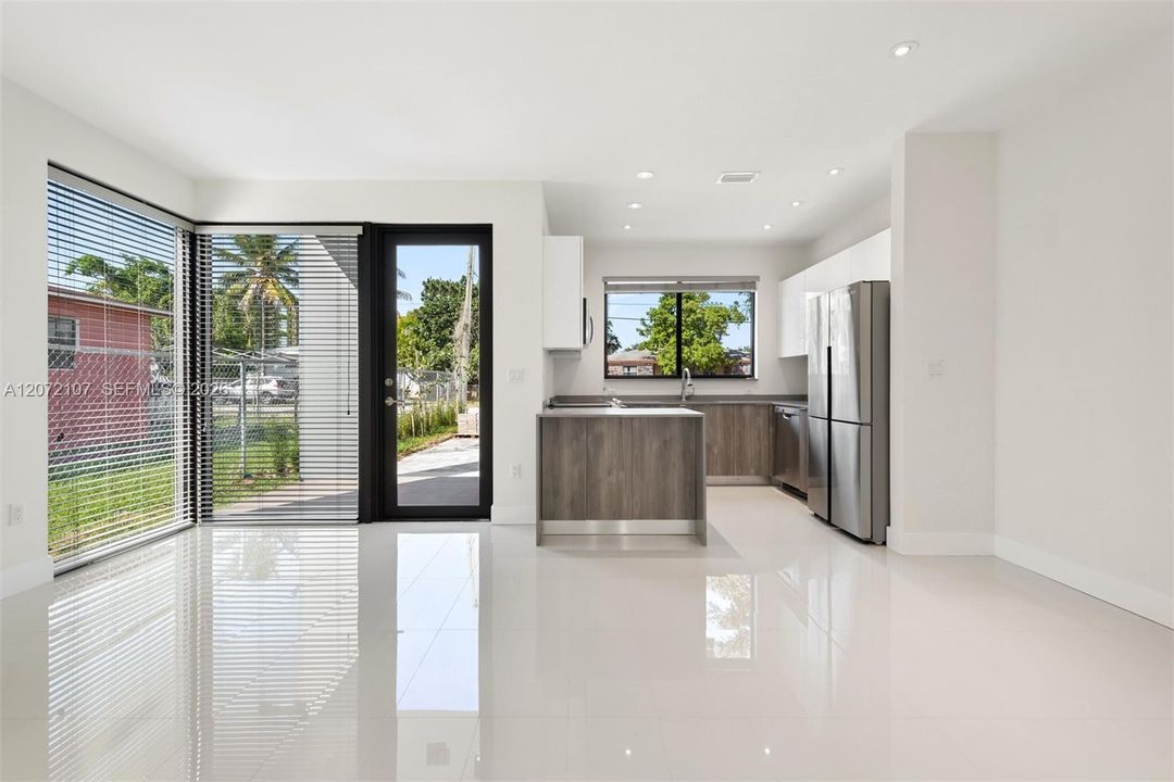 For Sale: $975,000 (0 beds, 0 baths, 1810 Square Feet)