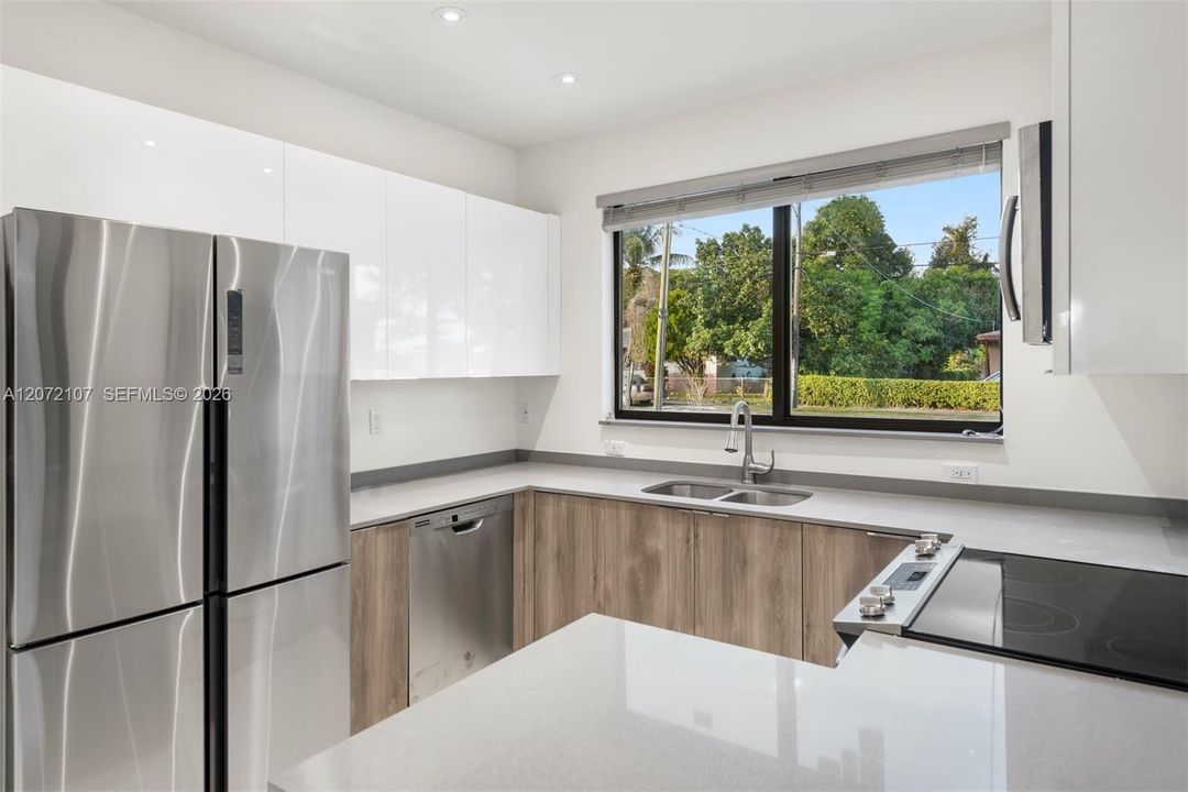 For Sale: $975,000 (0 beds, 0 baths, 1810 Square Feet)
