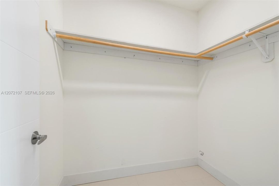 For Sale: $975,000 (0 beds, 0 baths, 1810 Square Feet)