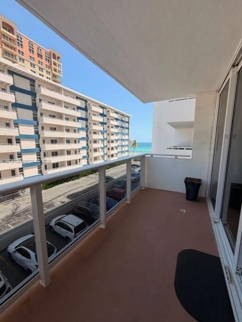 En Venta: $324,900 (1 camas, 1 baños, 900 Pies cuadrados)