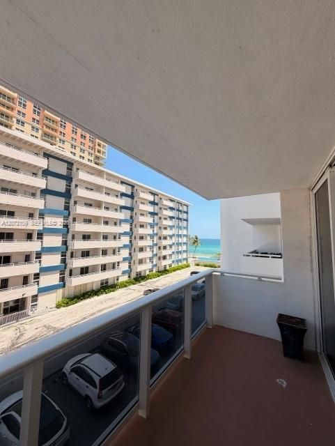 En Venta: $324,900 (1 camas, 1 baños, 900 Pies cuadrados)