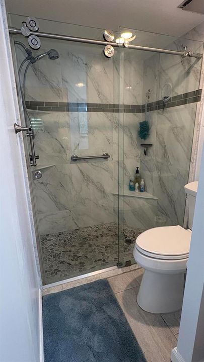 1251 - Master Bath 2