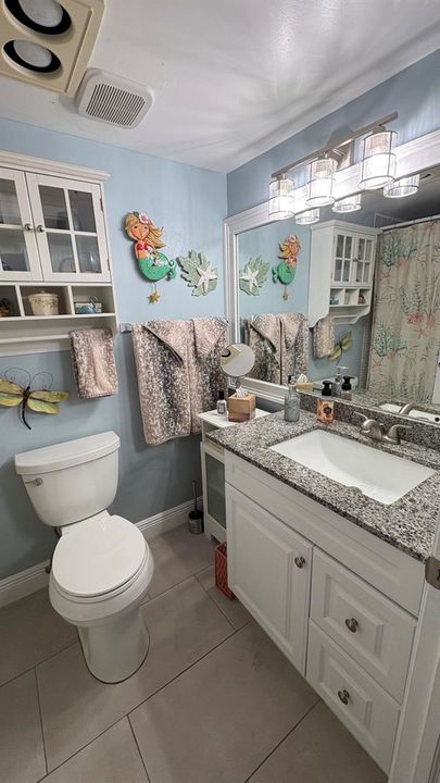 1251 - Guest Bath 2
