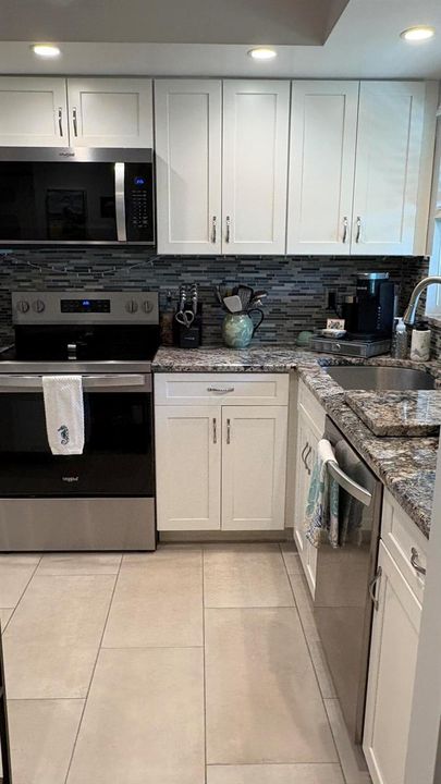 1251 - Kitchen 1