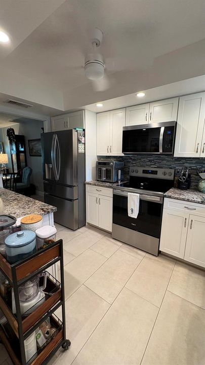 1251 - Kitchen 2
