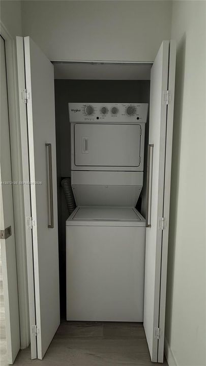 В аренду: $4,450 (2 спален, 2 ванн, 1175 Квадратных фут)