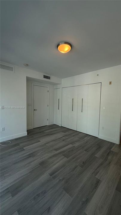 В аренду: $4,450 (2 спален, 2 ванн, 1175 Квадратных фут)