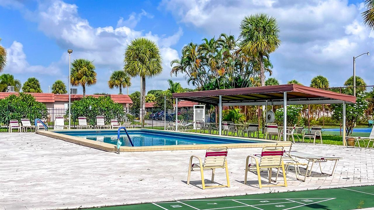 5780FernleyDr-46