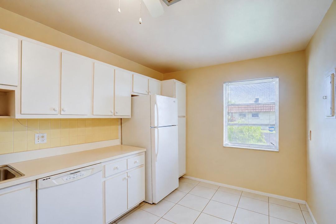 5780FernleyDr-4