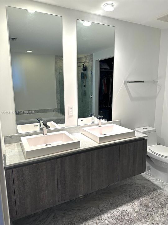 For Rent: $6,295 (2 beds, 2 baths, 1119 Square Feet)