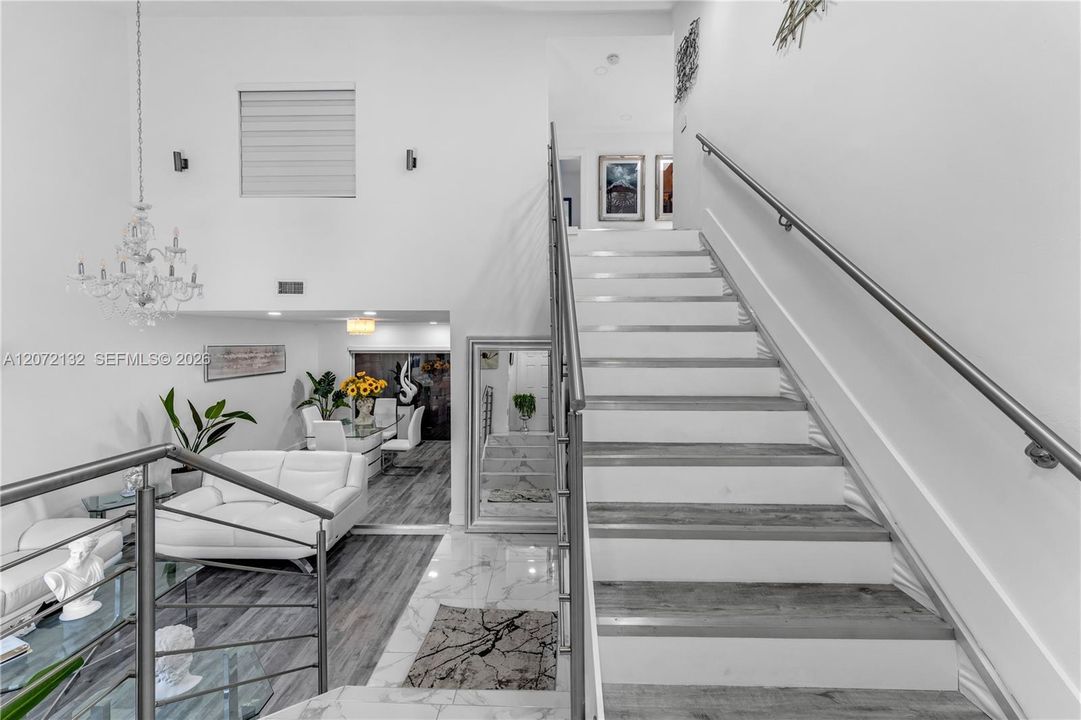 En Venta: $840,000 (4 camas, 3 baños, 2676 Pies cuadrados)