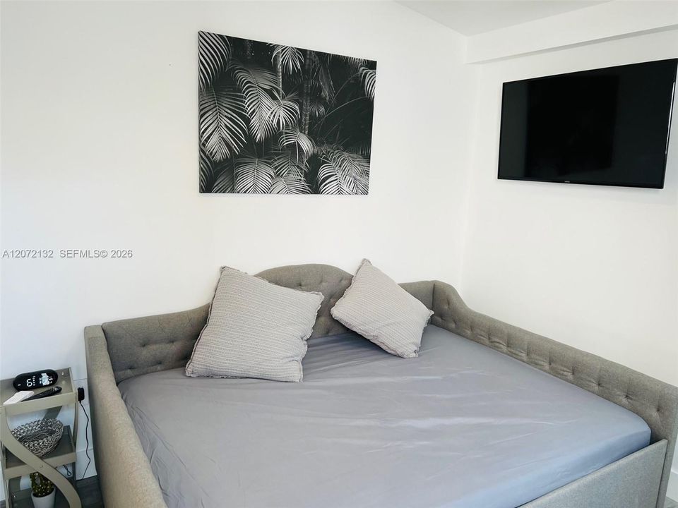 En Venta: $840,000 (4 camas, 3 baños, 2676 Pies cuadrados)