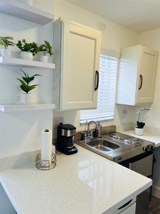En Venta: $840,000 (4 camas, 3 baños, 2676 Pies cuadrados)