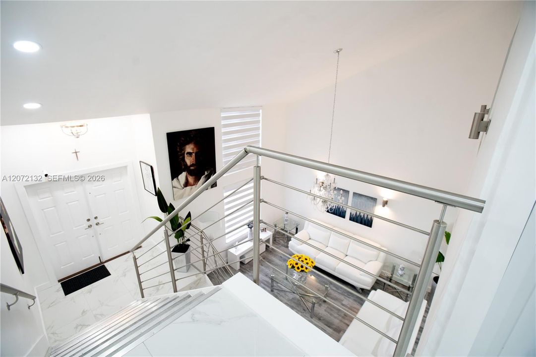En Venta: $840,000 (4 camas, 3 baños, 2676 Pies cuadrados)