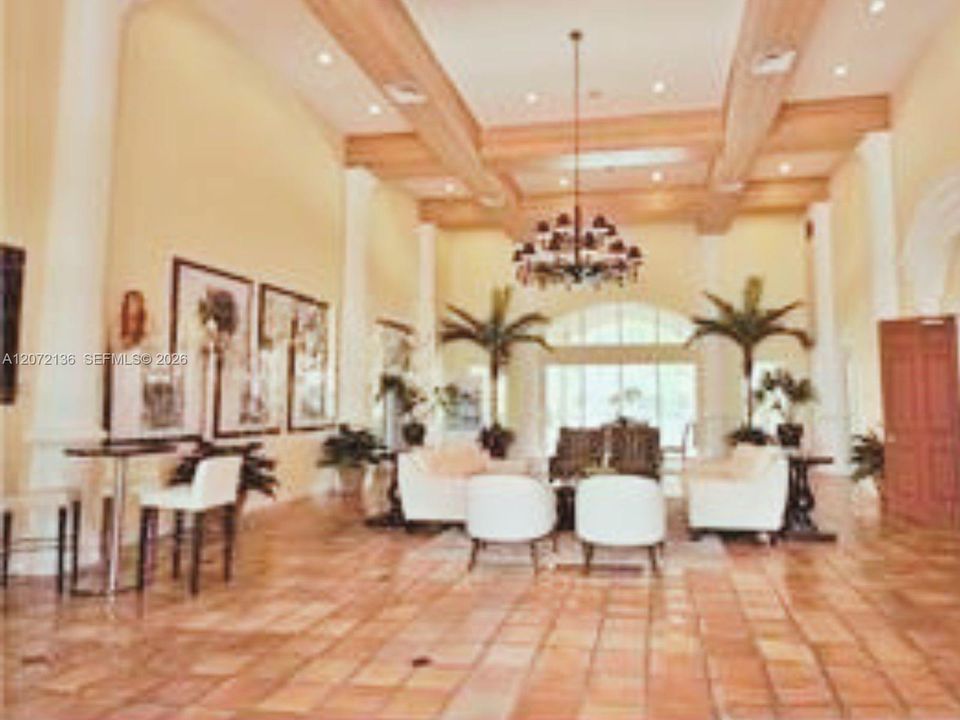 For Rent: $2,000 (1 beds, 1 baths, 690 Square Feet)