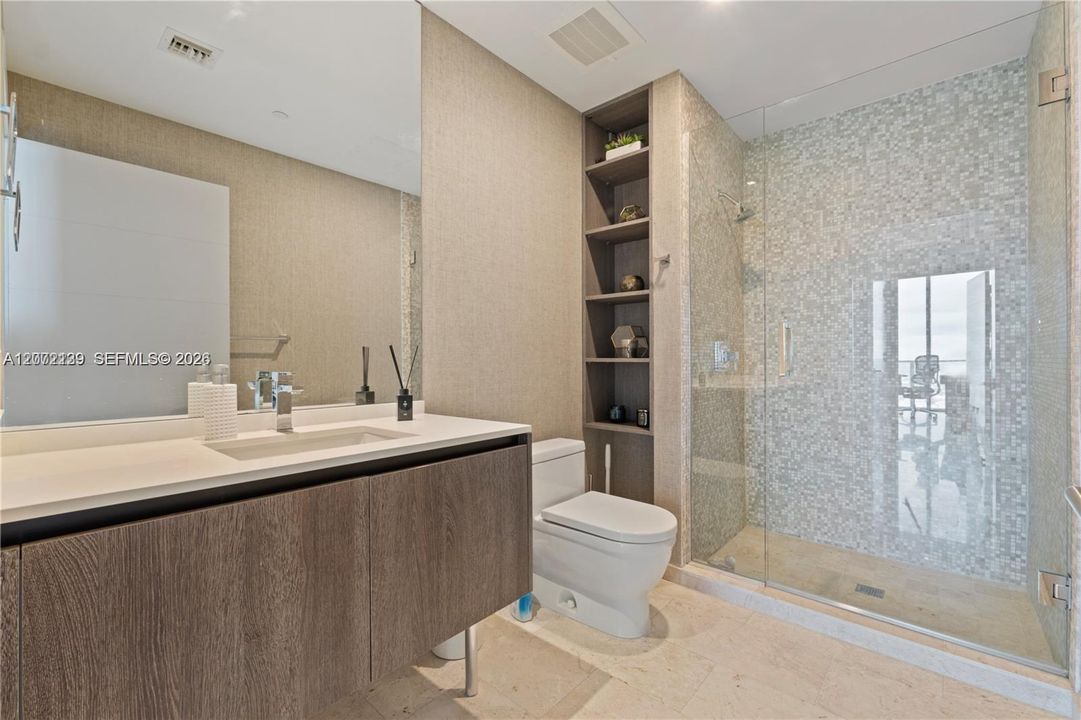 В аренду: $9,200 (3 спален, 3 ванн, 1675 Квадратных фут)