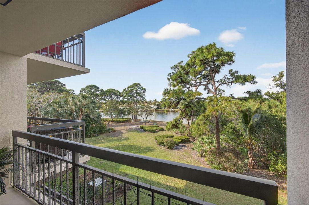 MASTER BEDROOM BALCONY