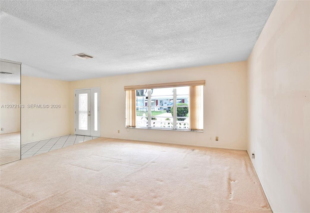 En Venta: $344,900 (2 camas, 2 baños, 1682 Pies cuadrados)