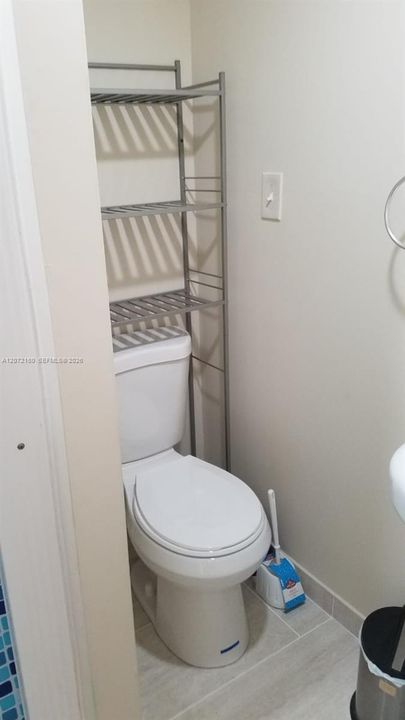 En Renta: $1,200 (0 camas, 1 baños, 0 Pies cuadrados)