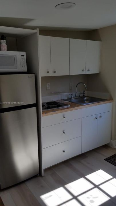 En Renta: $1,200 (0 camas, 1 baños, 0 Pies cuadrados)