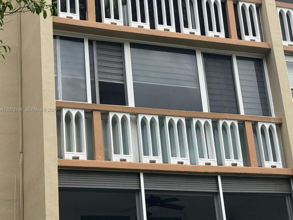 For Rent: $2,500 (2 beds, 2 baths, 1092 Square Feet)