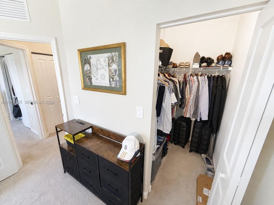 En Renta: $2,950 (3 camas, 2 baños, 1539 Pies cuadrados)