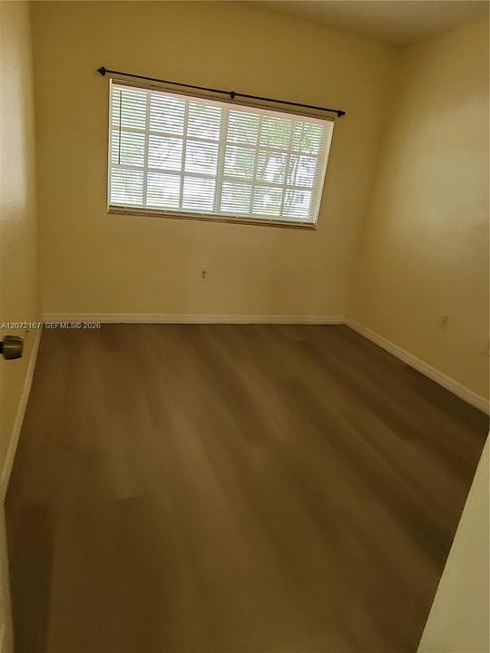 For Rent: $2,790 (3 beds, 2 baths, 1465 Square Feet)