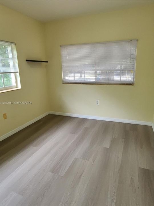 For Rent: $2,790 (3 beds, 2 baths, 1465 Square Feet)