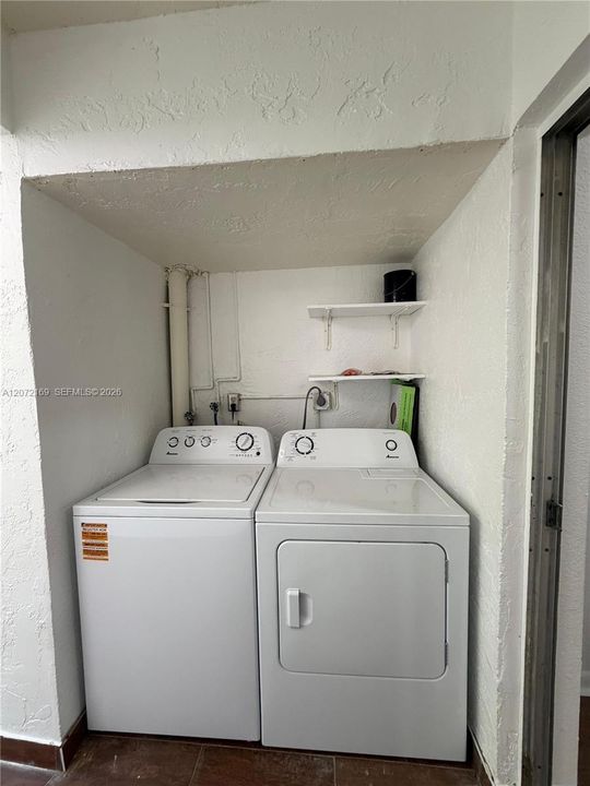 En Renta: $2,100 (2 camas, 2 baños, 880 Pies cuadrados)
