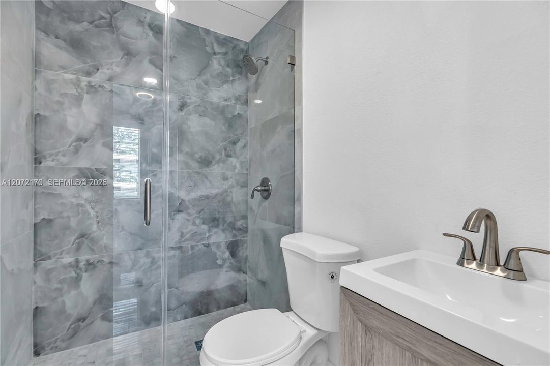 For Sale: $589,900 (4 beds, 2 baths, 1308 Square Feet)