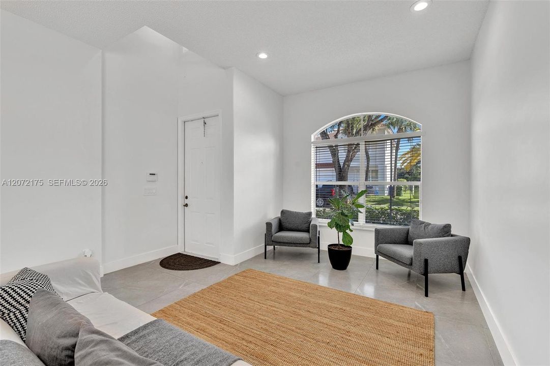 For Sale: $769,000 (4 beds, 2 baths, 2567 Square Feet)