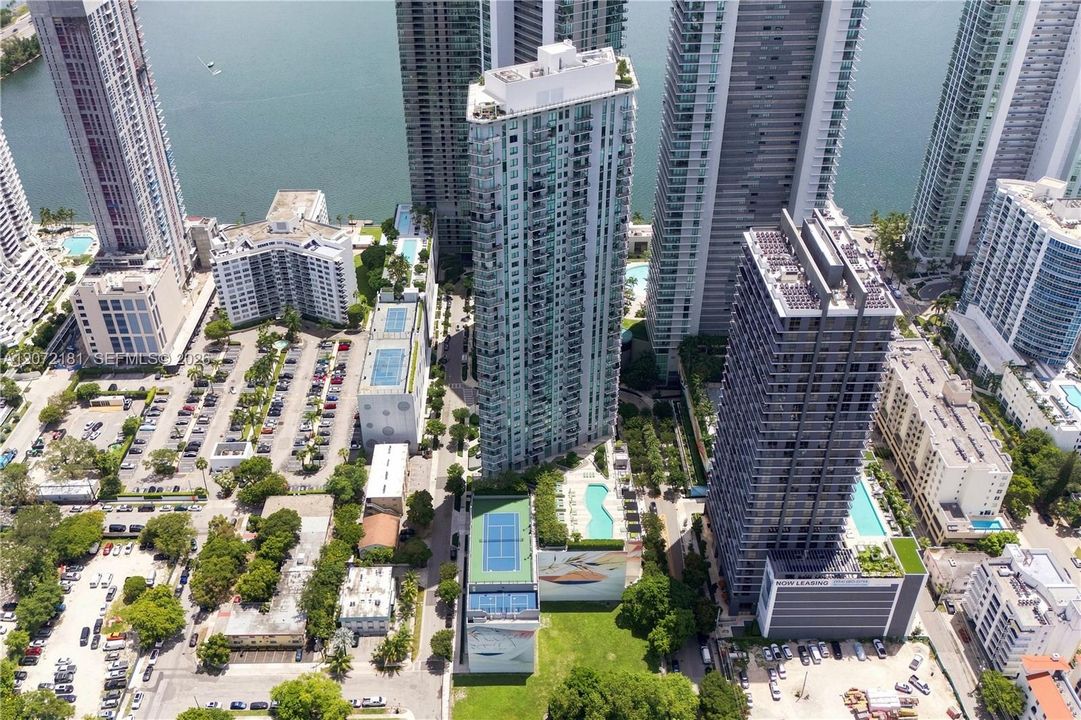 На продажу: $449,000 (1 спален, 1 ванн, 610 Квадратных фут)