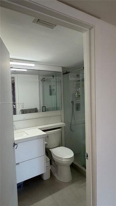 En Renta: $3,350 (1 camas, 1 baños, 700 Pies cuadrados)