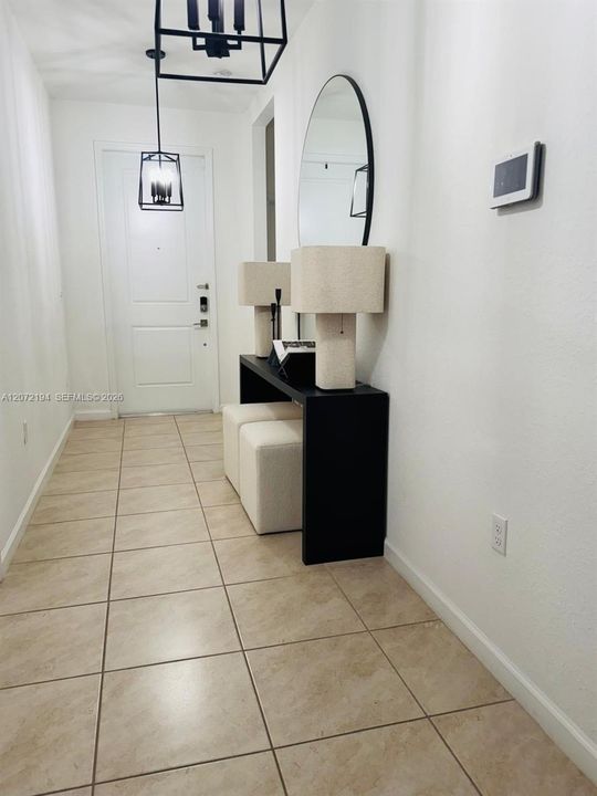For Rent: $3,300 (3 beds, 1 baths, 1685 Square Feet)