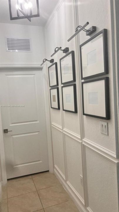 For Rent: $3,300 (3 beds, 1 baths, 1685 Square Feet)