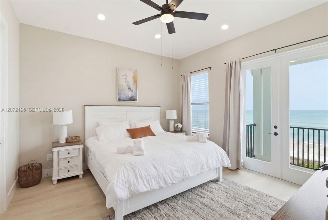 For Sale: $4,999,999 (3 beds, 3 baths, 0 Square Feet)