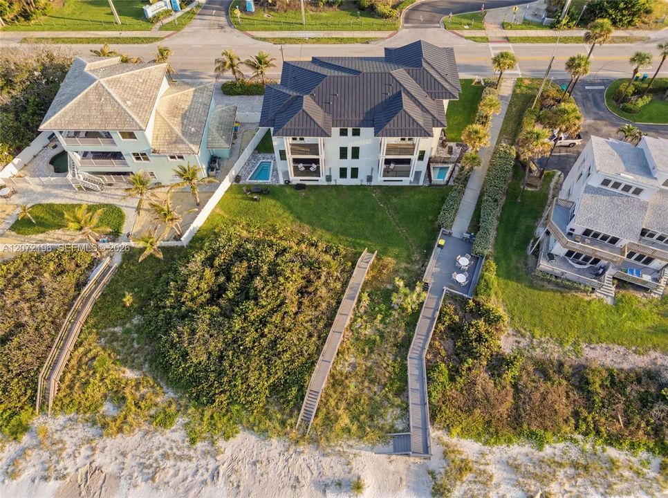 For Sale: $4,999,999 (3 beds, 3 baths, 0 Square Feet)