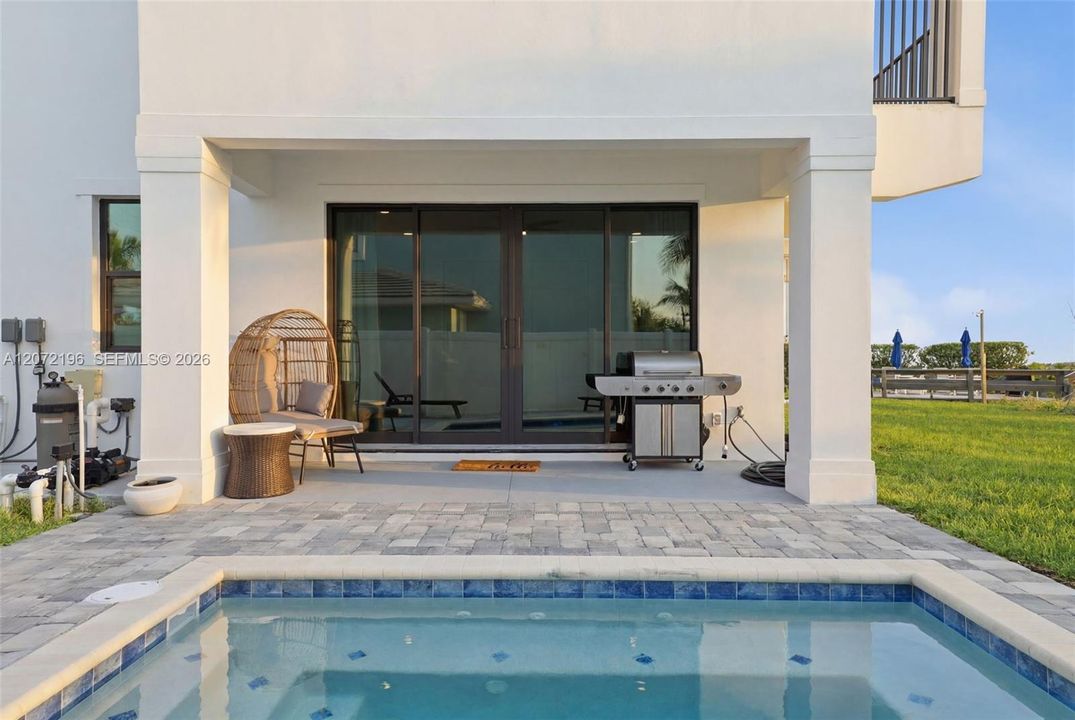 For Sale: $4,999,999 (3 beds, 3 baths, 0 Square Feet)