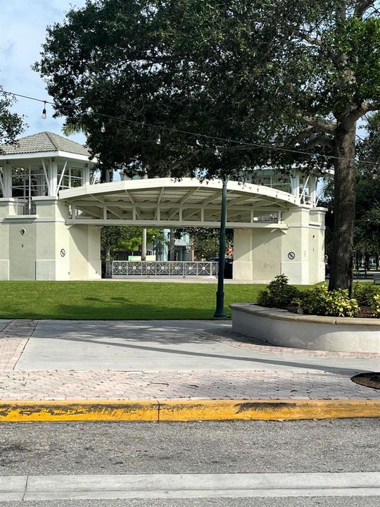 035-1605SouthUSHighway1-E204-Jupiter-FL-