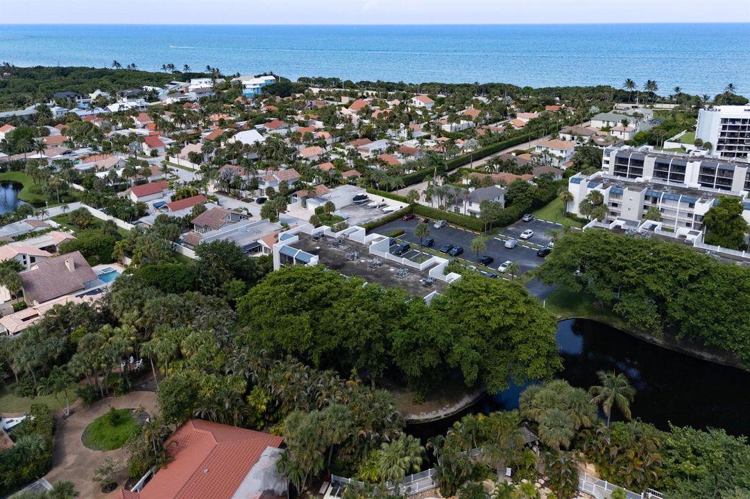 038-1605SouthUSHighway1-E204-Jupiter-FL-
