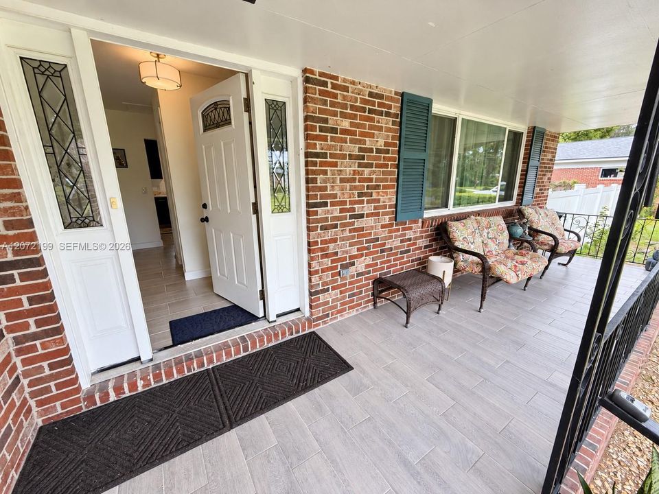 For Rent: $2,450 (4 beds, 2 baths, 0 Square Feet)