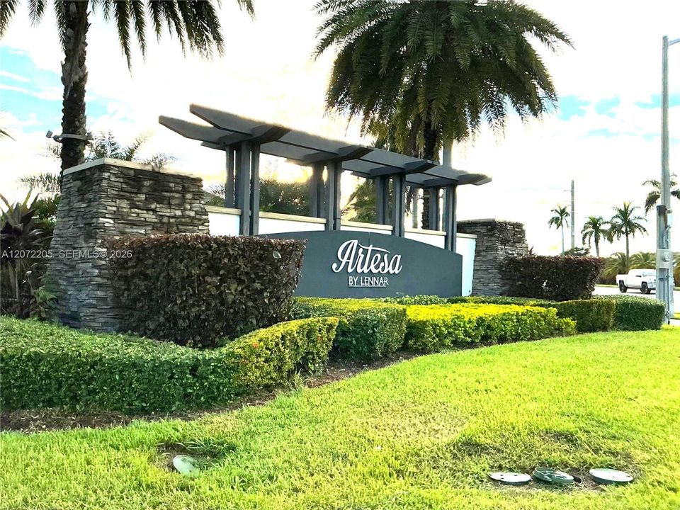 En Renta: $2,600 (3 camas, 2 baños, 1659 Pies cuadrados)