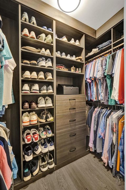 Walk In Closet