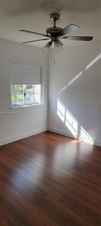 En Renta: $3,990 (4 camas, 2 baños, 1904 Pies cuadrados)